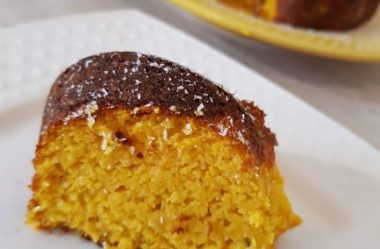 Bolo de Abóbora com Coco Low Carb